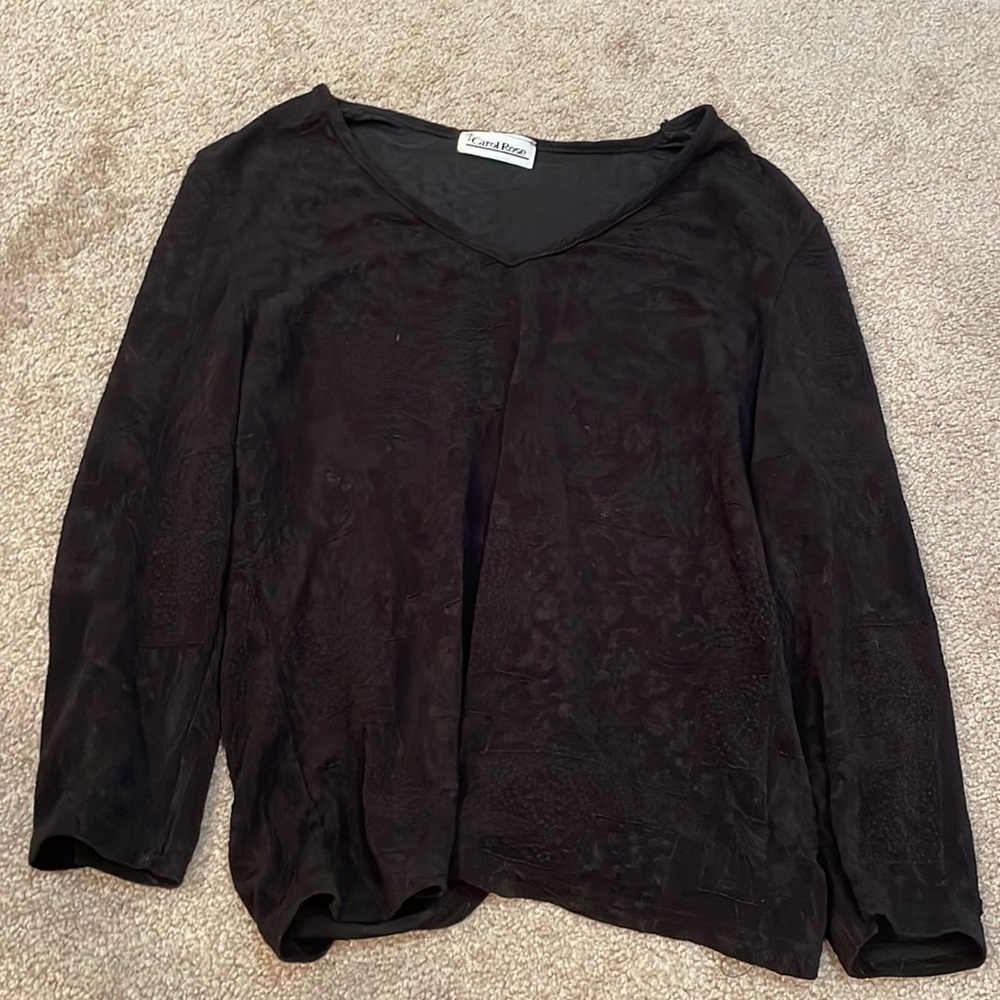 Vintage black pattered shirt v neck long sleeve size medium/ large
